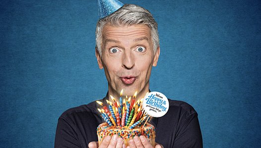 Johannes Flöck – Früher war ich jünger – wenn Happy und Birthday getrennte Wege gehen im thalhaus Theater Wiesbaden