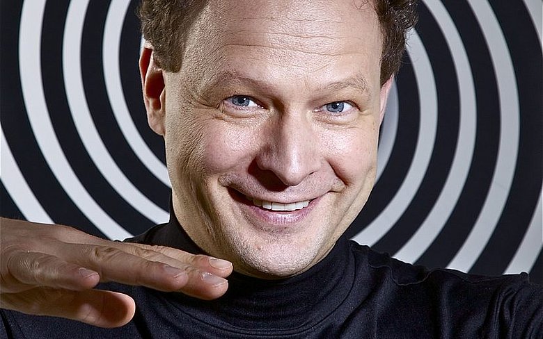 Dr. Harry Keaton – Mein Gehirn und ich im thalhaus Theater Wiesbaden