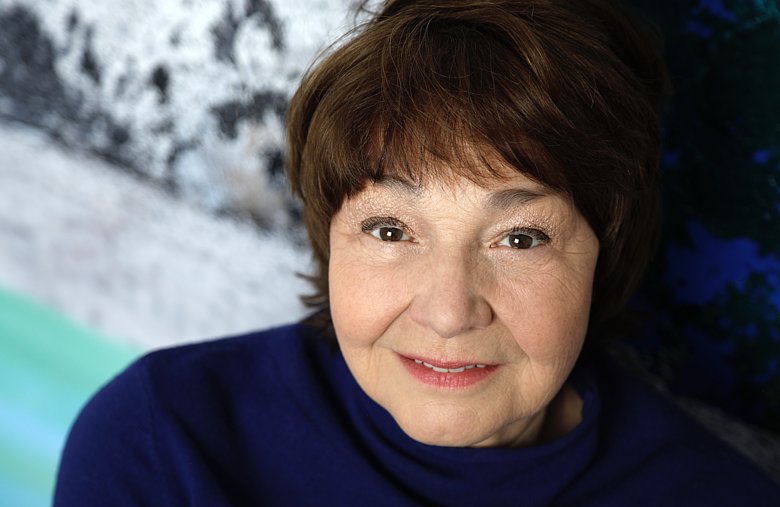 Anka Zink – K.O. Komplimente - Schlag sie mit der Blume im thalhaus Theater Wiesbaden