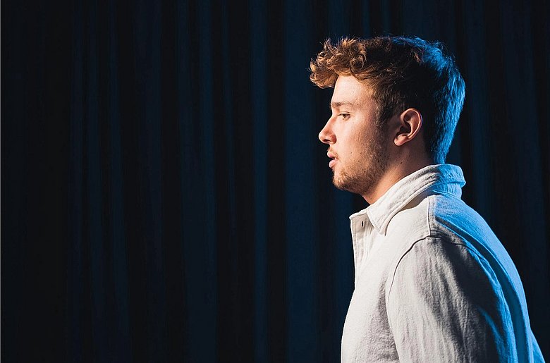 Ben Schafmeister – Ein Tic Anders im thalhaus Theater Wiesbaden