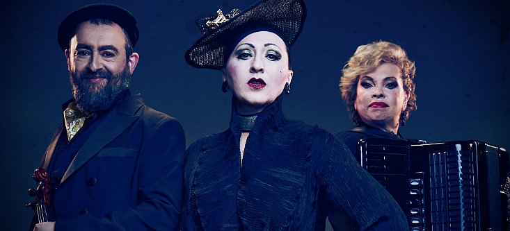 LA NUIT DE PARIS – auf den Spuren der Piaf im thalhaus Theater Wiesbaden